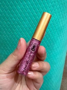 pink fuschia Glitter Eyeliner