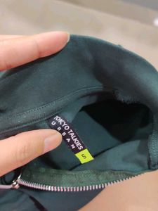 Green Crop Top with Zipper Detail