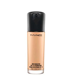 MAC foundation spf15