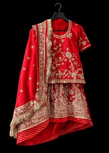 heavy Red rajputi poshak set