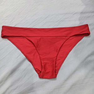 😍 Vibrant Red Ribbed Bikini Bottom