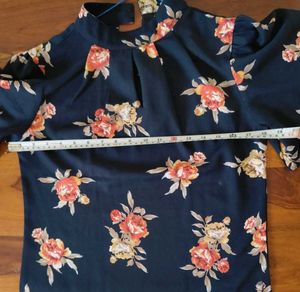 Floral Print Mock Neck Top