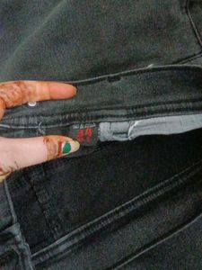 Stylish Grey Washed Jeans