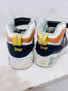 Kids High-Top Sneakers