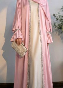 luxurious  Pink abaya