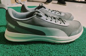 Puma Men's Casual Shoes. Like New. Good Condition.