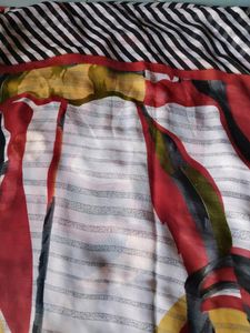 "Discount Offer"Printed Saree With Blouse