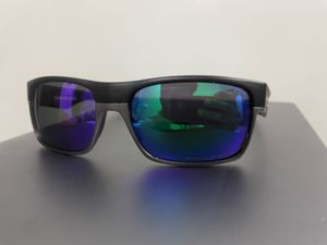 Sports Blue Mirrored Sunglasses
