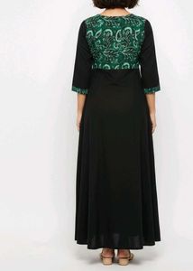 Stylish Black and Green Maxi kurta