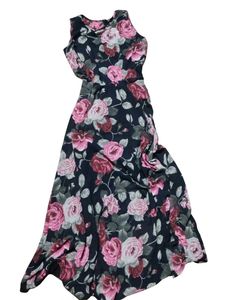 Floral Printed Sleeveless Maxi Dress