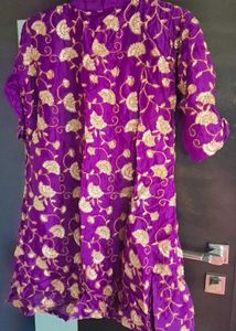 Elegant Purple Kurta with Gold Embroidery