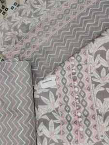 Grey & Pink unstitched set free size