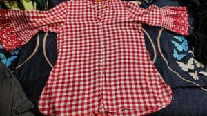 tops / shirt