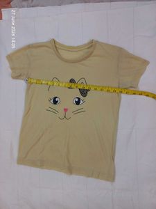 Cute Cat Graphic T-Shirt
