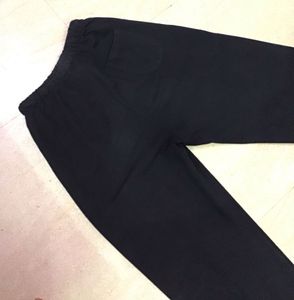 Hello Kitty Black Pant