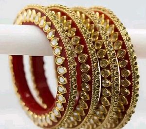 🆕️ Exquisite Kundan Bangle Set