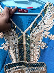 Blue Embellished Kaftan Kurta