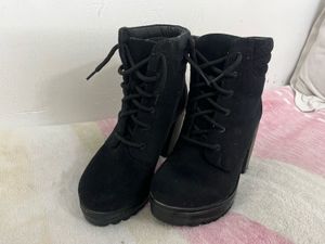 Black Block Heel Ankle Boots