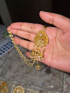 Gold Plated Maangtika with Pearls