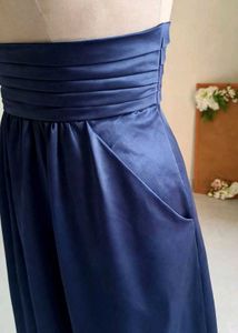 Elegant Navy Blue Strapless Gown ❤️