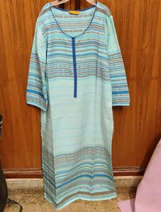 Aurelia kurta, worn three to four times