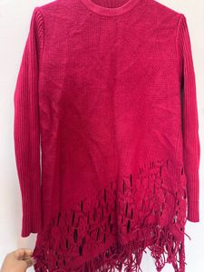 Chic Red Knitted Sweater with Fringe Detail