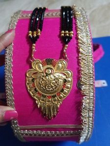 Exquisite Gold-Plated Pendant Necklace Set
