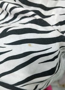 Stylish Zebra Print Short Sleeve Top