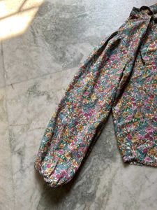 Tokyo Talkies Floral Print Tie-Neck Top