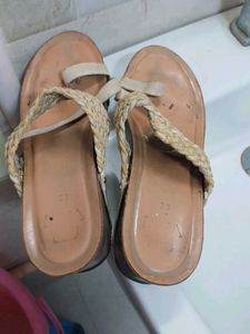 Woman Cheppal 38 Size Good Condition. High Heels