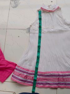 Girls pink dress l size 32