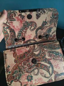 Stylish Paisley Print Clutch Bag