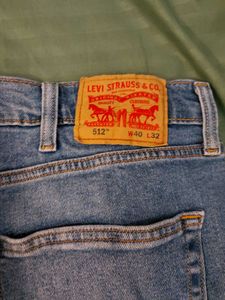 LEVIS Classic Blue Denim Jeans