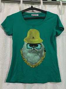 Green Cat Graphic T-Shirt