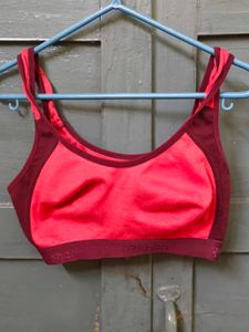 Women's Sports Bra