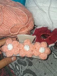 Crocheted Flower Hair Clip