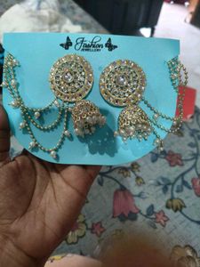 Elegant Kundan &amp; Pearl Jhumka Earrings