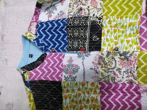 Multicolour Coat With Patchwork It Is New 🌺🌺