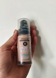 Revlon Colorstay Foundation - Fresh Beige
