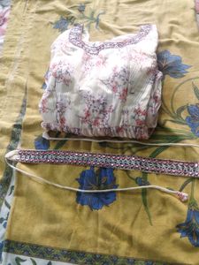 Women's Ethnic Gown With Belt
