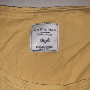 ZARA Men's Mustard Rope Graphic T-Shirt