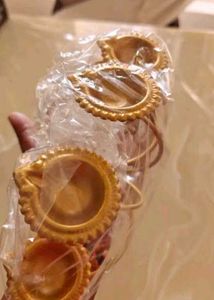 Elegant Shining Golden 5 Diya For A Special Look