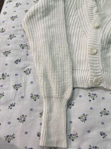 White Cropped Knit Cardigan🤍