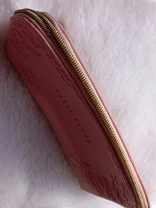 Bobbi Brown Clutch ♥️💕