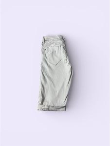 Topshop Capri Jeans - Stylish and Comfortable!
