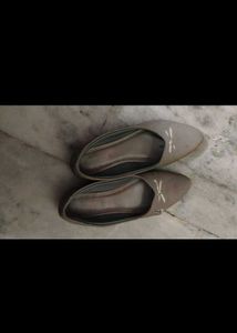 Cute Grey Ballet Flats with Bow Detail