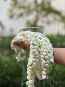 Crochet Gajra by @artwithanmol___ 🌸✨