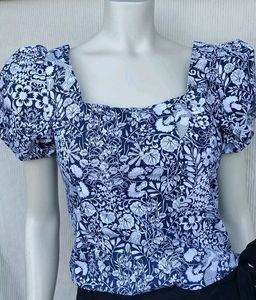 Chic Puff Sleeve Floral Top