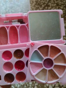 ADS Fashion Make-up Kit