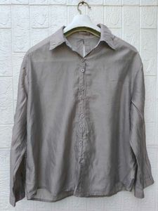 New with tag Chinese Casual Grey Button-Down Shirt